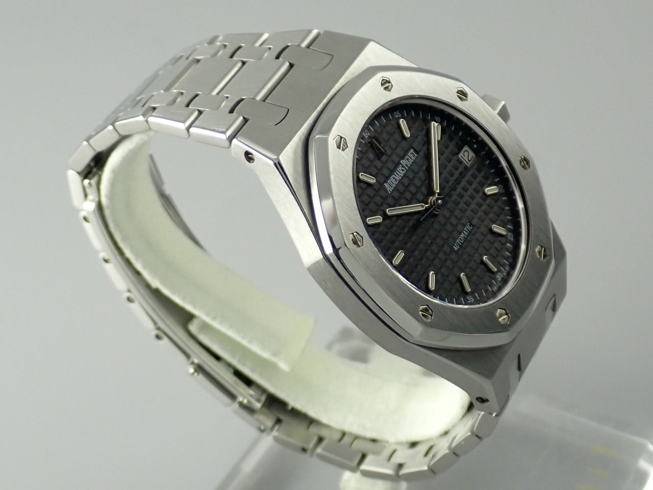 Audemars Piguet Royal Oak Medium Size &lt;Warranty, Box, etc.&gt;