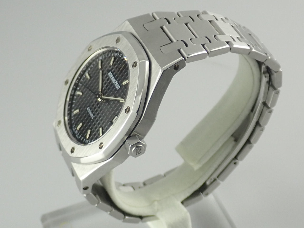 Audemars Piguet Royal Oak Medium Size &lt;Warranty, Box, etc.&gt;