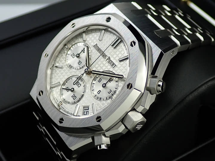 オーデマピゲ ロイヤルオーク クロノグラフ 50周年記念 Ref.26240ST.OO.1320ST.03 ステンレススチール シルバー文字盤