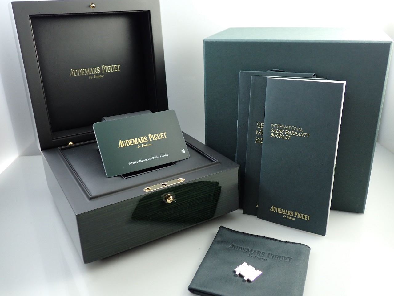 Audemars Piguet Royal Oak &lt;Warranty, Box, etc.&gt;