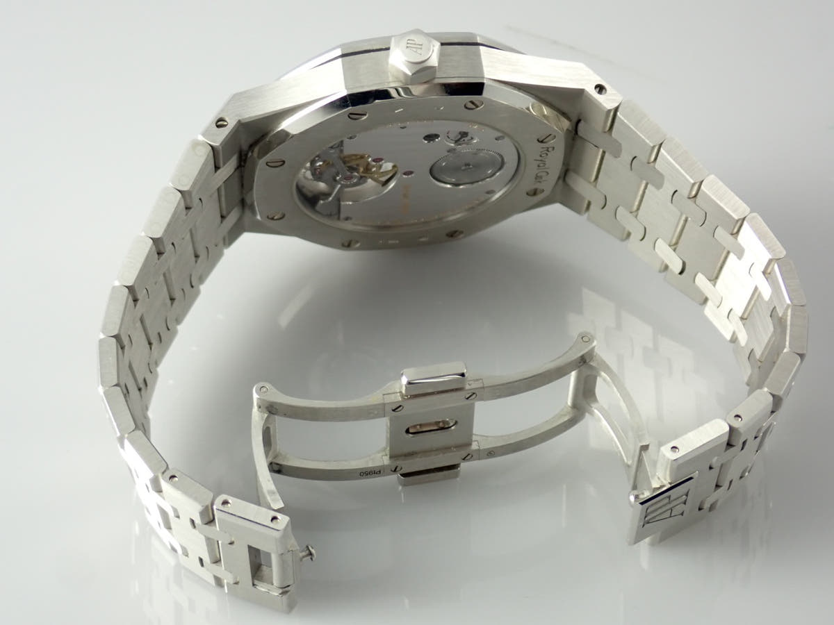 Audemars Piguet Royal Oak Ref.26516PT.ZZ.1220PT.01 Smoke Gray Dial Excellent Condition royal-oak-248