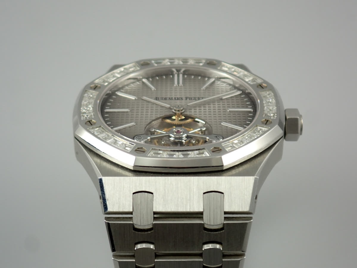 Audemars Piguet Royal Oak Ref.26516PT.ZZ.1220PT.01 Smoke Gray Dial Excellent Condition royal-oak-248