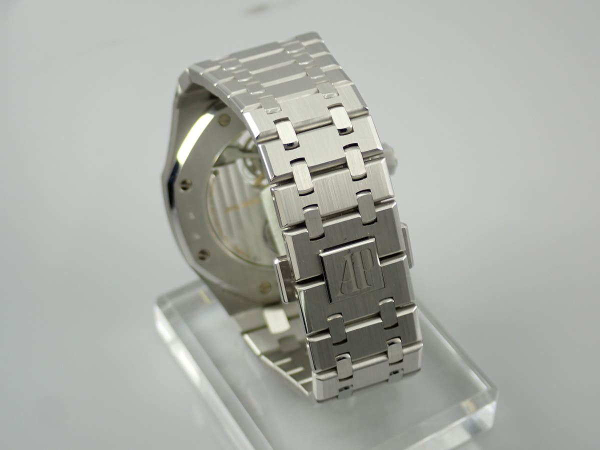 Audemars Piguet Royal Oak Ref.26516PT.ZZ.1220PT.01 Smoke Gray Dial Excellent Condition royal-oak-248