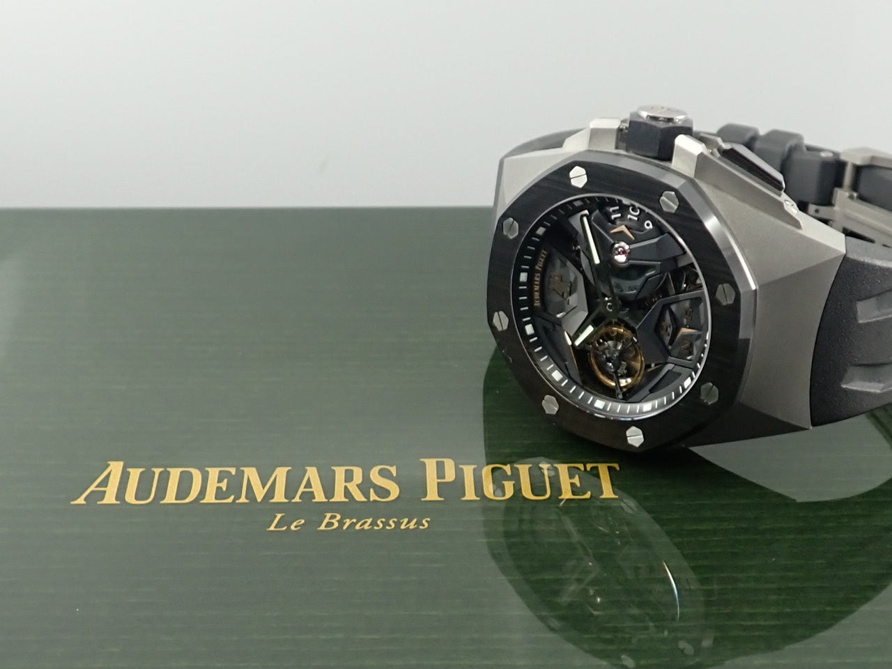 Audemars Piguet Royal Oak Concept Flying Tourbillon GMT [Excellent condition] &lt;Warranty, box, etc.&gt;