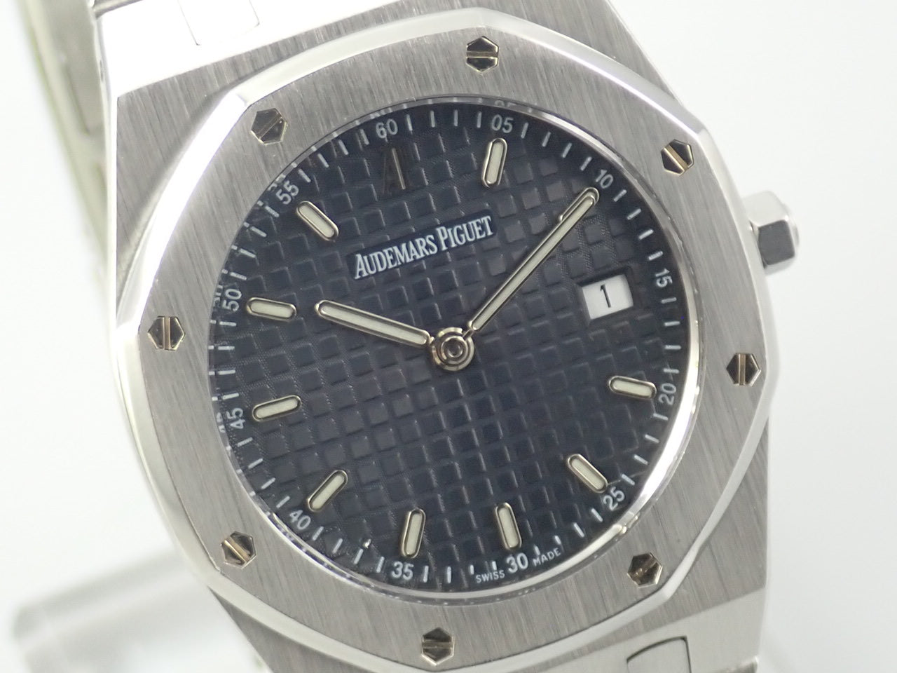 Audemars Piguet Royal Oak Medium Size Quartz Black Grey Dial