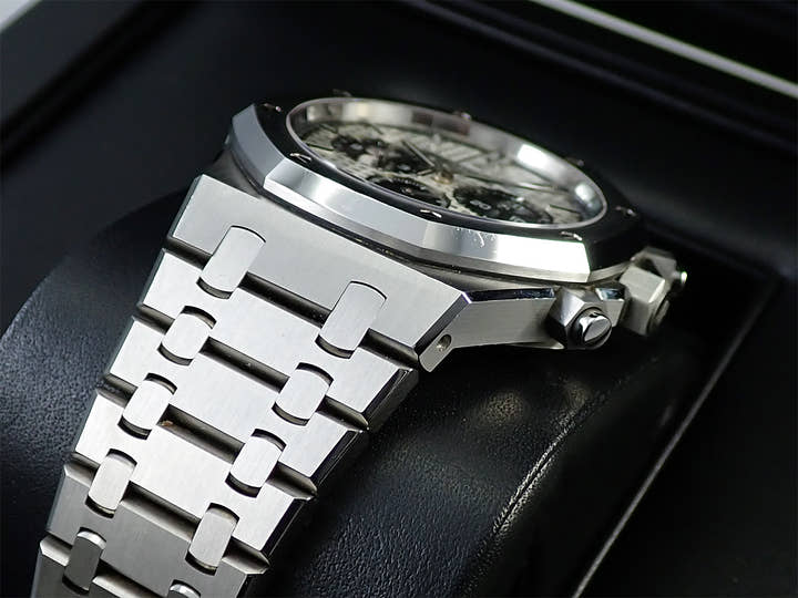 オーデマピゲ ロイヤルオーク クロノグラフ Ref.26331ST.OO.1220ST.03 ステンレススチール シルバー文字盤