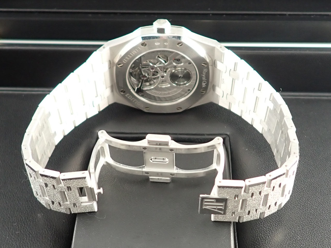 Audemars Piguet Royal Oak Frosted Gold Chronograph Japan Boutique Exclusive &lt;Warranty, Box, etc.&gt;