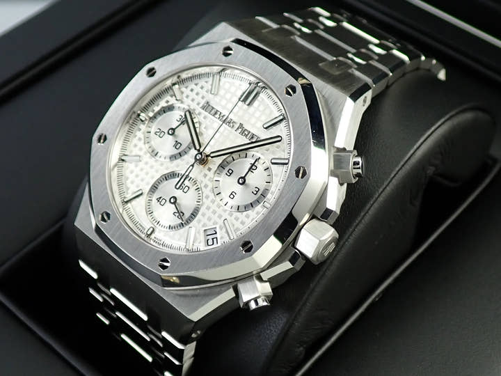 オーデマピゲ ロイヤルオーク クロノグラフ 50周年記念 Ref.26240ST.OO.1320ST.03 ステンレススチール シルバー文字盤