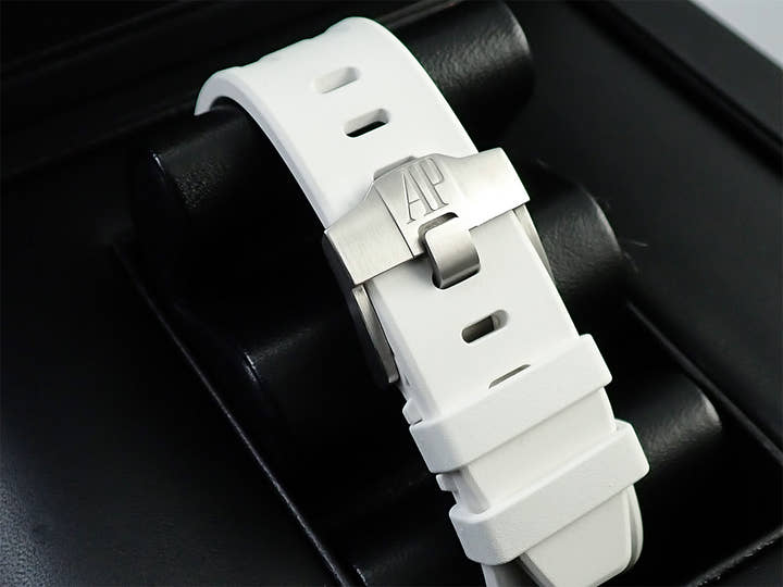 オーデマピゲ ロイヤルオーク オフショア クロノグラフ Ref.26470ST.OO.A027CA.01 ステンレススチール ブルー文字盤