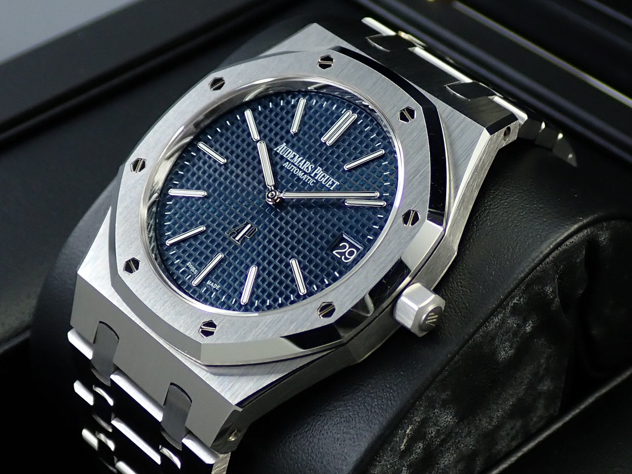 Audemars Piguet Royal Oak Extra-Thin &lt;Warranty, Box, etc.&gt;