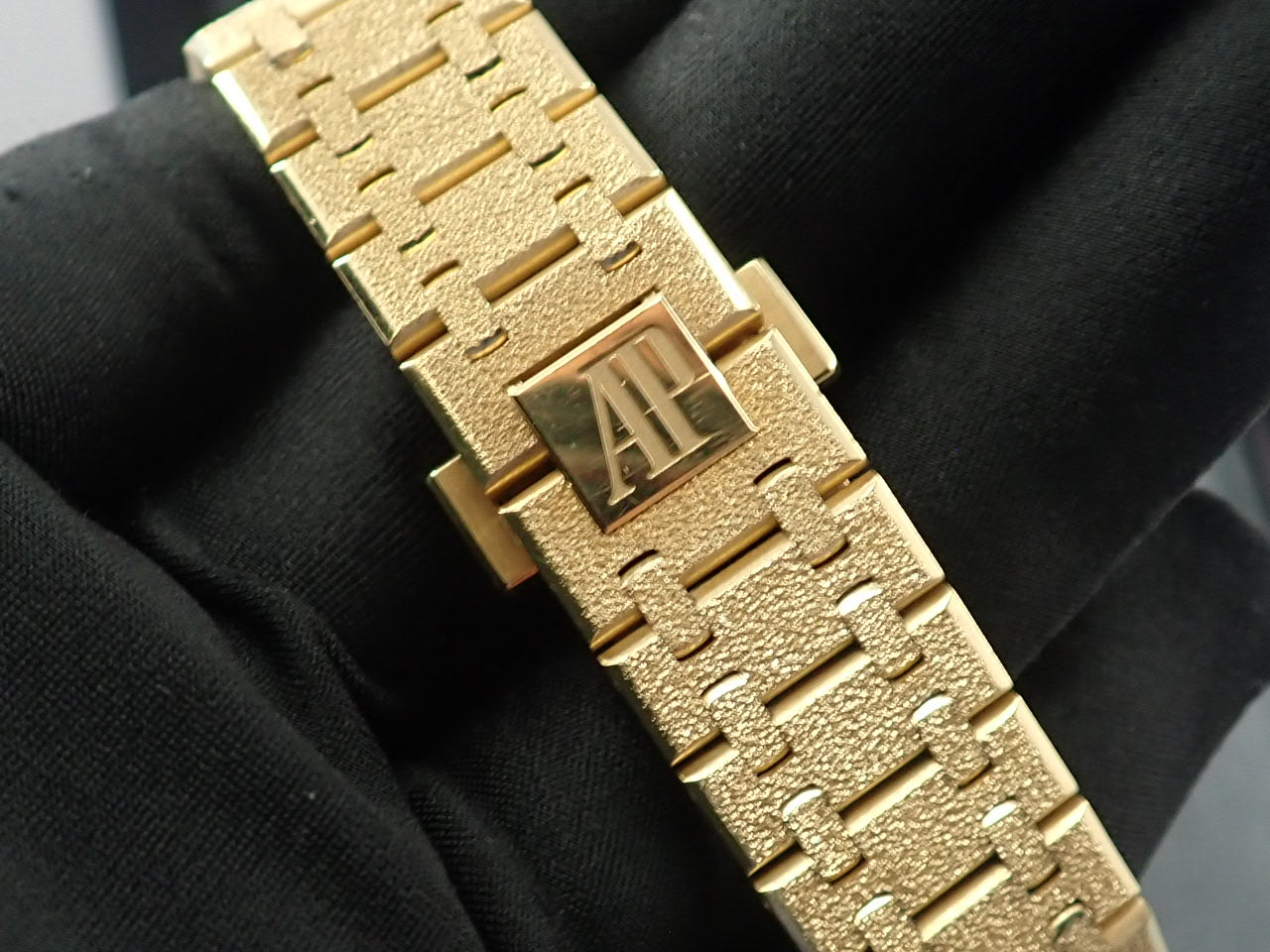 Audemars Piguet Royal Oak Frosted Gold Automatic &lt;Warranty, Box, etc.&gt;