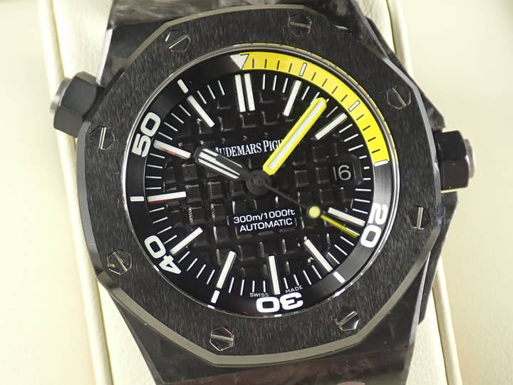 Audemars Piguet Royal Oak Offshore Diver Ref. 15706AU.OO.A002CA.01 Carbon Black Dial