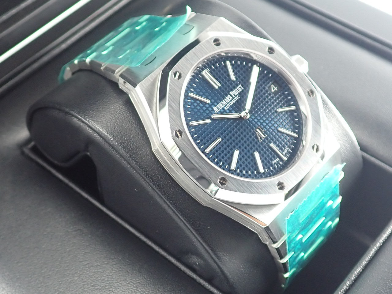 Audemars Piguet Royal Oak Extra Thin &lt;Warranty, Box, etc.&gt;