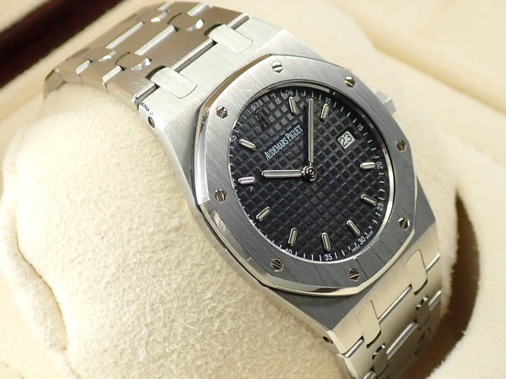 オーデマピゲ ロイヤルオーク クォーツ Ref.56175ST/O/0789ST/07 ステンレススチール ブラックグレー文字盤