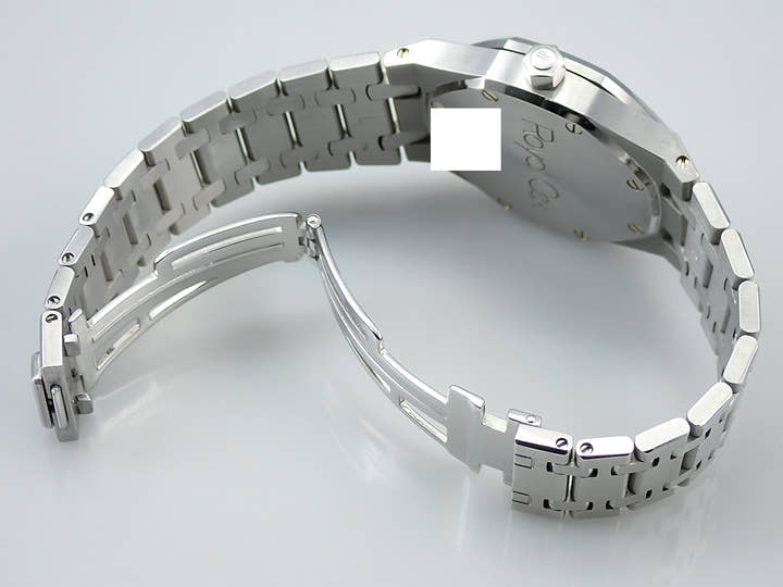 オーデマピゲ ロイヤルオーク Ref.15000ST.OO.0789ST.07 ステンレススチール ホワイト文字盤