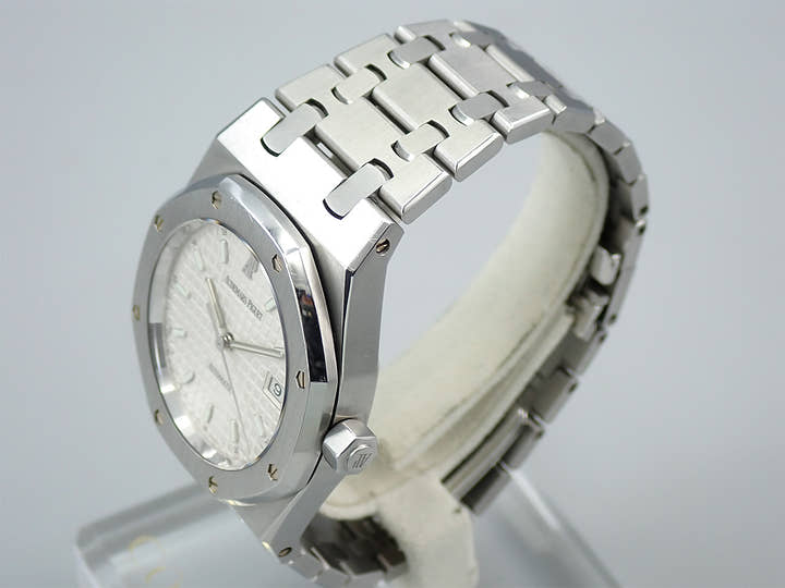 オーデマピゲ ロイヤルオーク Ref.15000ST.OO.0789ST.07 ステンレススチール ホワイト文字盤