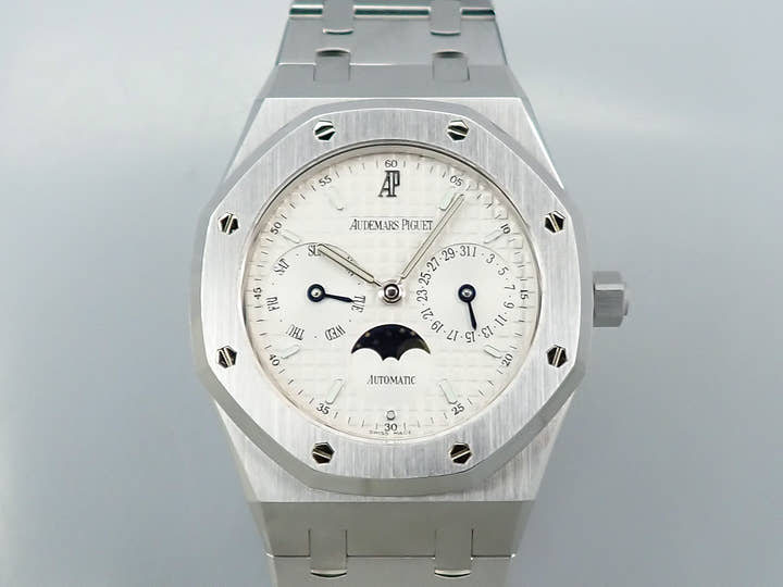 Audemars Piguet Royal Oak Day Date Moon Phase Ref. 25594ST.OO.0789ST.05 Stainless Steel White Dial