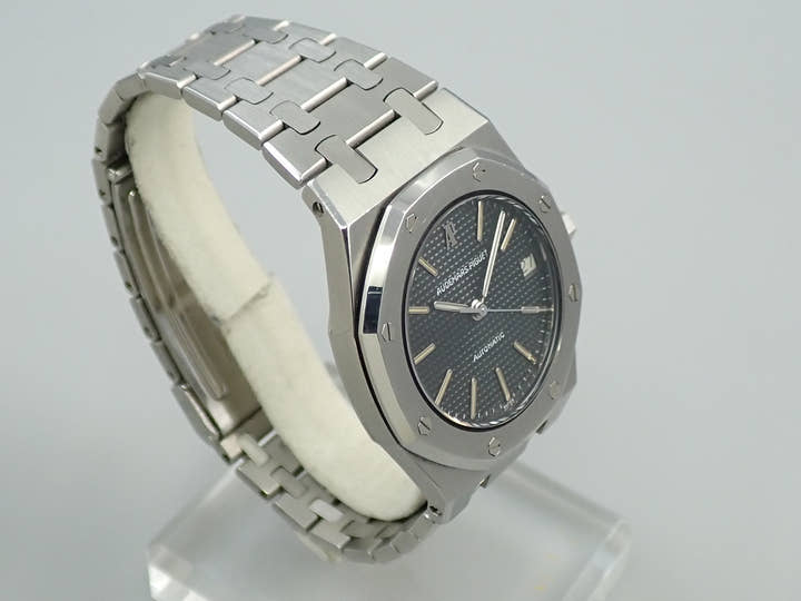 オーデマピゲ ロイヤルオーク Ref.14100ST.OO.0477ST.01 ステンレススチール ブラック文字盤