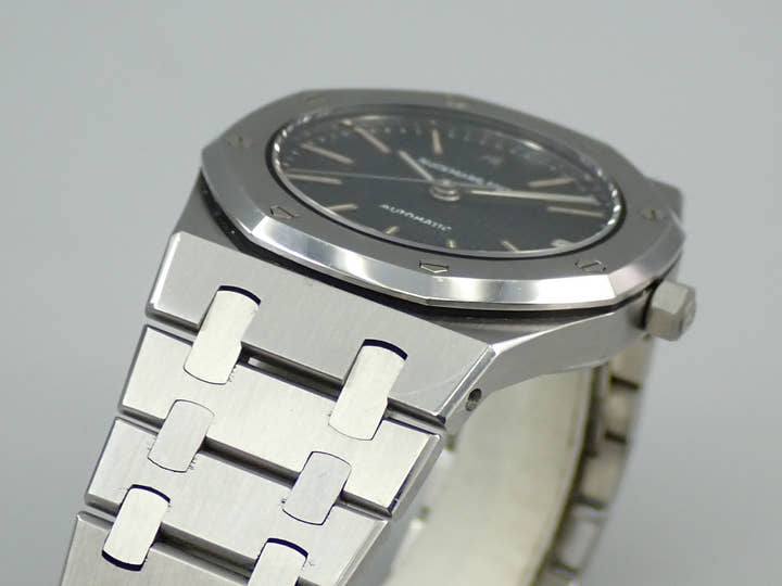 オーデマピゲ ロイヤルオーク Ref.14100ST.OO.0477ST.01 ステンレススチール ブラック文字盤