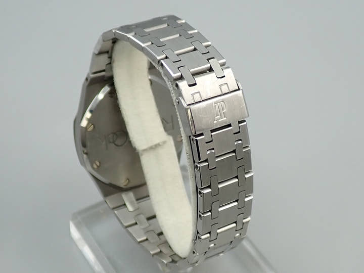 オーデマピゲ ロイヤルオーク Ref.14100ST.OO.0477ST.01 ステンレススチール ブラック文字盤