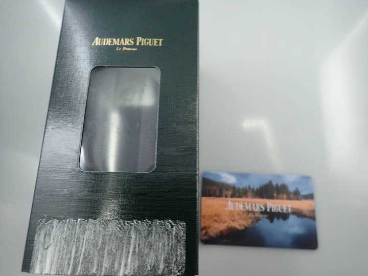 オーデマピゲ ロイヤルオーク Ref.14100ST.OO.0477ST.01 ステンレススチール ブラック文字盤