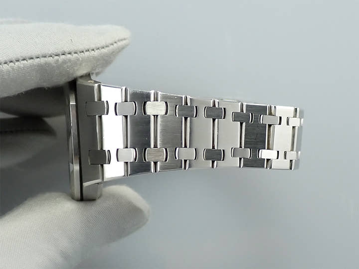 オーデマピゲ ロイヤルオーク Ref.14790ST.OO.0789ST.08 ステンレススチール ブルー文字盤