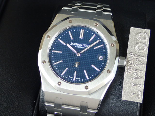 Audemars Piguet Royal Oak Extra-Thin Ref.15202ST.OO.1240ST.01