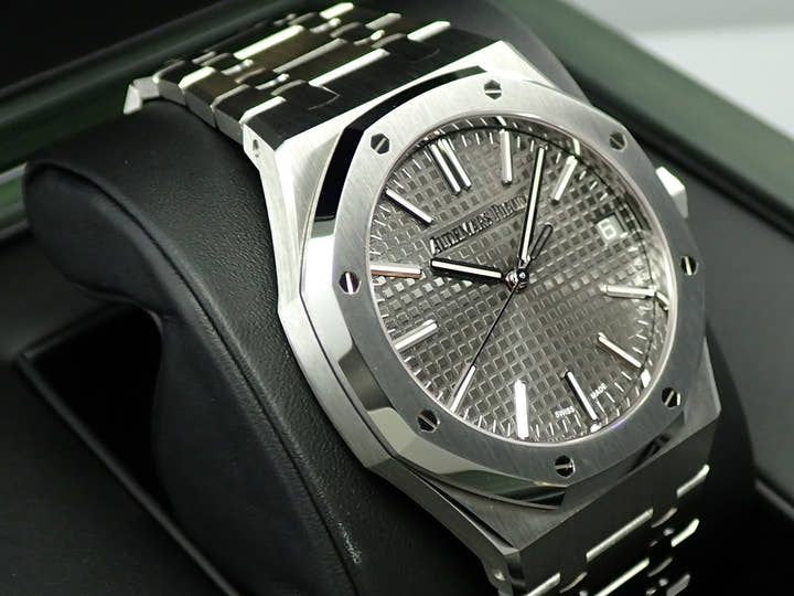 オーデマピゲ ロイヤルオーク Ref.15510ST.OO.1320ST.10 ステンレススチール グレー文字盤