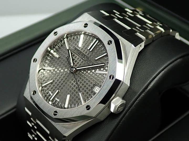 オーデマピゲ ロイヤルオーク Ref.15510ST.OO.1320ST.10 ステンレススチール グレー文字盤