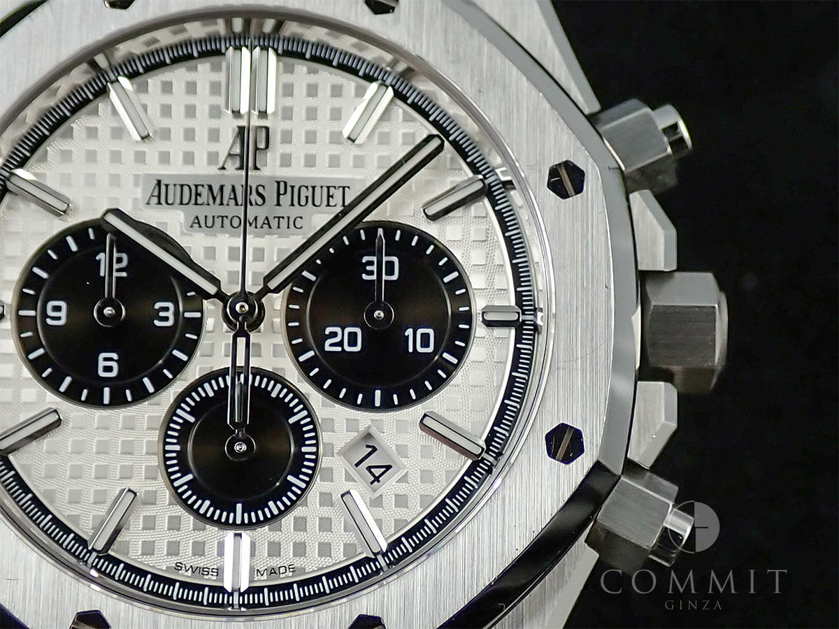 オーデマピゲ ロイヤルオーク クロノグラフ Ref.26331ST.OO.1220ST.03 シルバー文字盤 中古 6JPTY66W