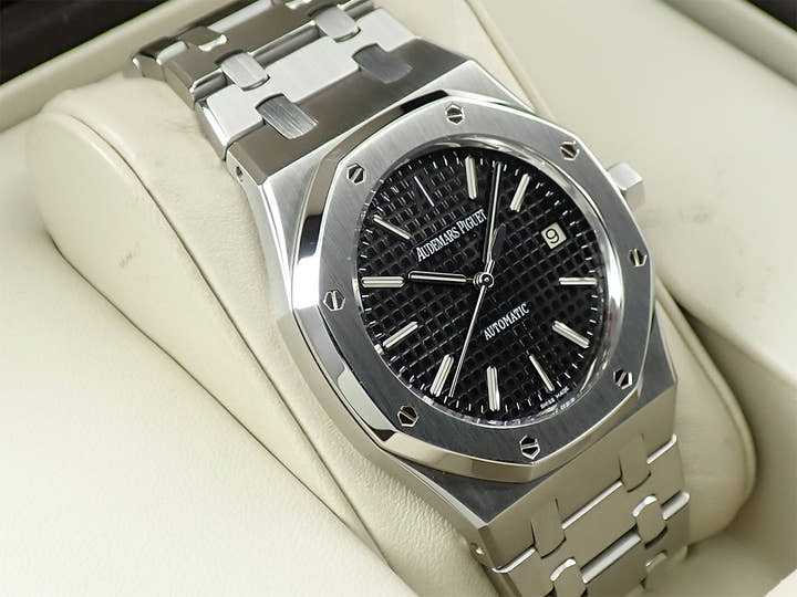 Audemars Piguet Royal Oak Ref. 15300ST.OO.1220ST.03 Stainless Steel Black Dial
