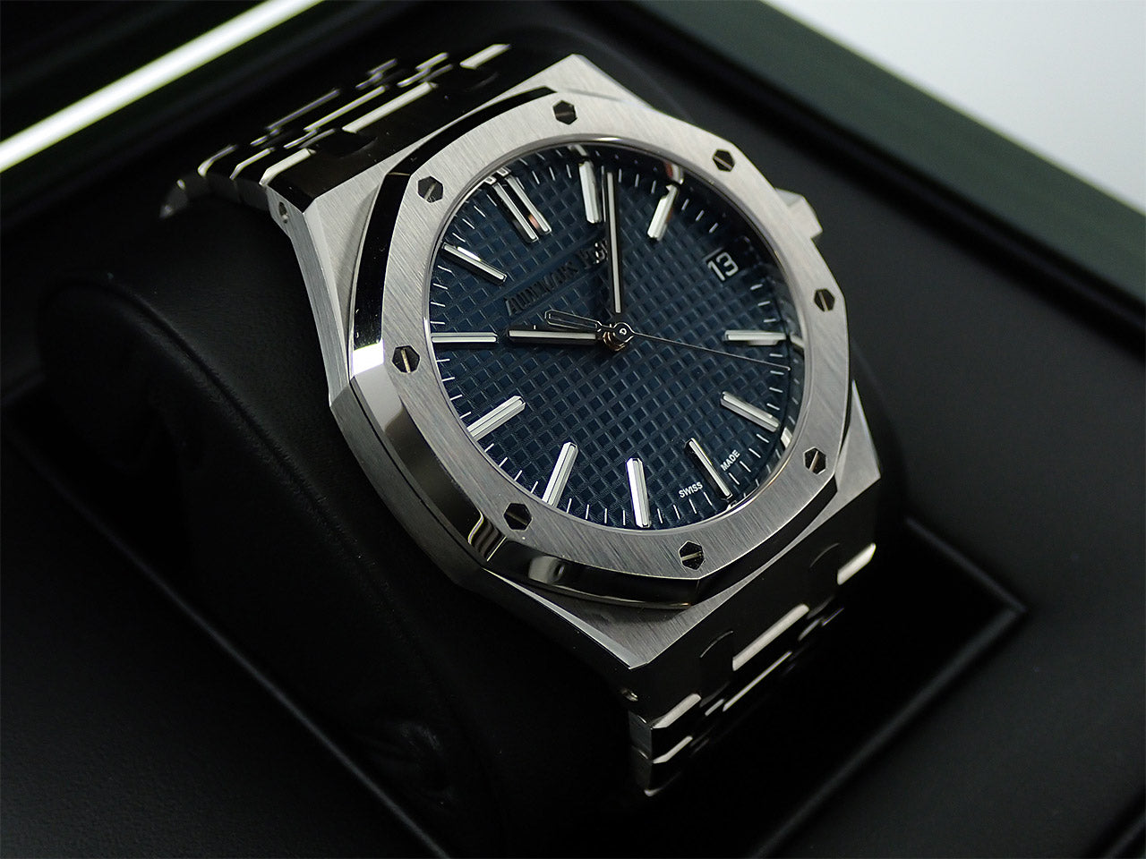 Audemars Piguet Royal Oak Automatic 50th Anniversary &lt;Box and Others&gt;