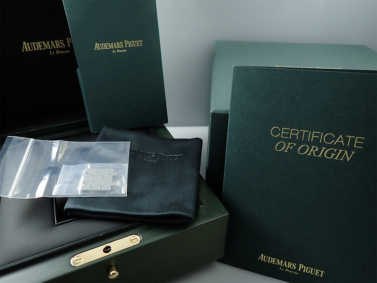 Audemars Piguet Royal Oak Automatic 50th Anniversary &lt;Box and Others&gt;