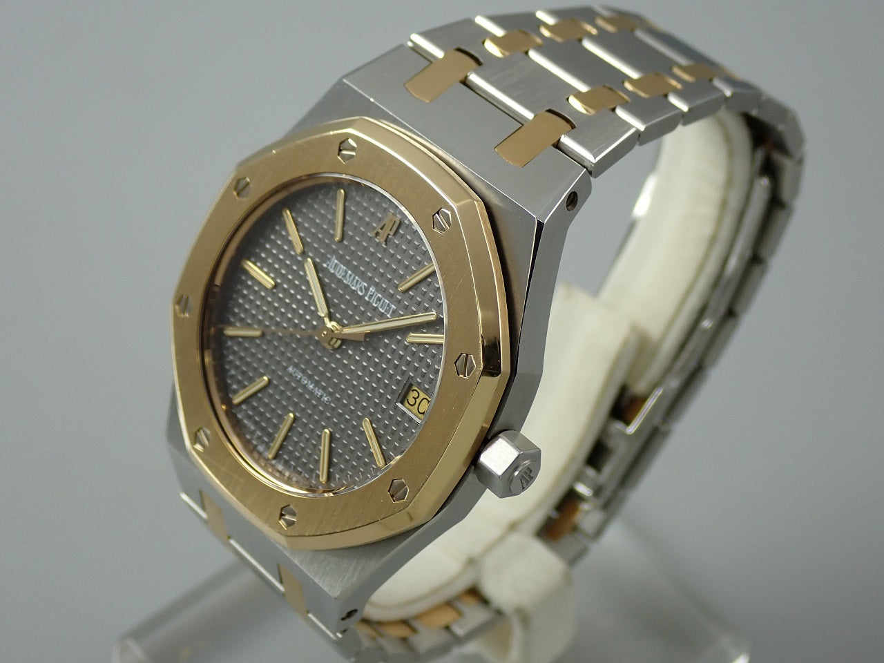 Audemars Piguet Royal Oak &lt;Warranty, Box, etc.&gt;