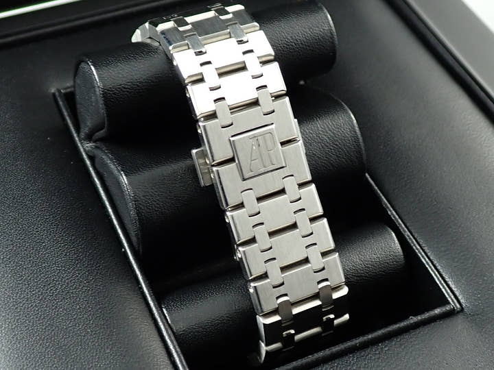 オーデマピゲ ロイヤルオーク クロノグラフ Ref.26320ST.OO.1220ST.02 ステンレススチール シルバー文字盤