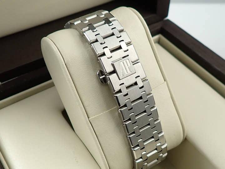 Audemars Piguet Royal Oak Dual Time Ref. 26120ST.OO.1220ST.02 Stainless Steel Blue Dial