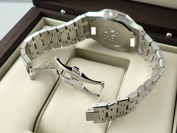 Audemars Piguet Royal Oak Dual Time Ref. 26120ST.OO.1220ST.02 Stainless Steel Blue Dial
