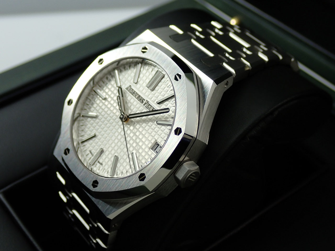 Audemars Piguet Royal Oak Automatic 50th Anniversary &lt;Warranty, Box, etc.&gt;