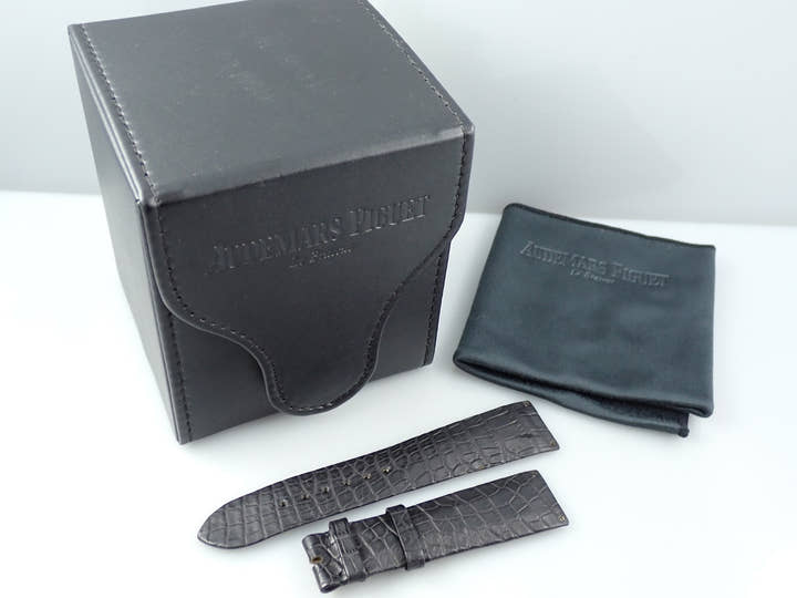 オーデマピゲ ロイヤルオーク キュイール Ref.14800ST ステンレススチール ブルー文字盤