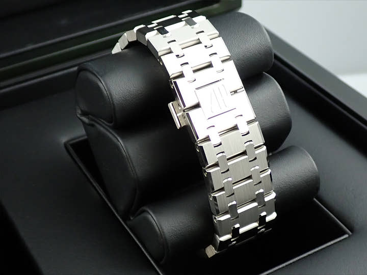 オーデマピゲ ロイヤルオーク パーペチュアルカレンダー Ref.26574ST.OO.1220ST.03 ステンレススチール ナイトブルー文字盤