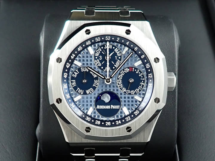 オーデマピゲ ロイヤルオーク パーペチュアルカレンダー Ref.26574ST.OO.1220ST.03 ステンレススチール ナイトブルー文字盤