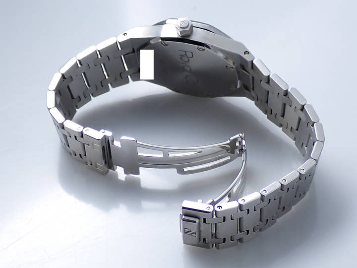 オーデマピゲ ロイヤルオーク Ref.15000ST.OO.0789ST.07 ステンレススチール ホワイト文字盤