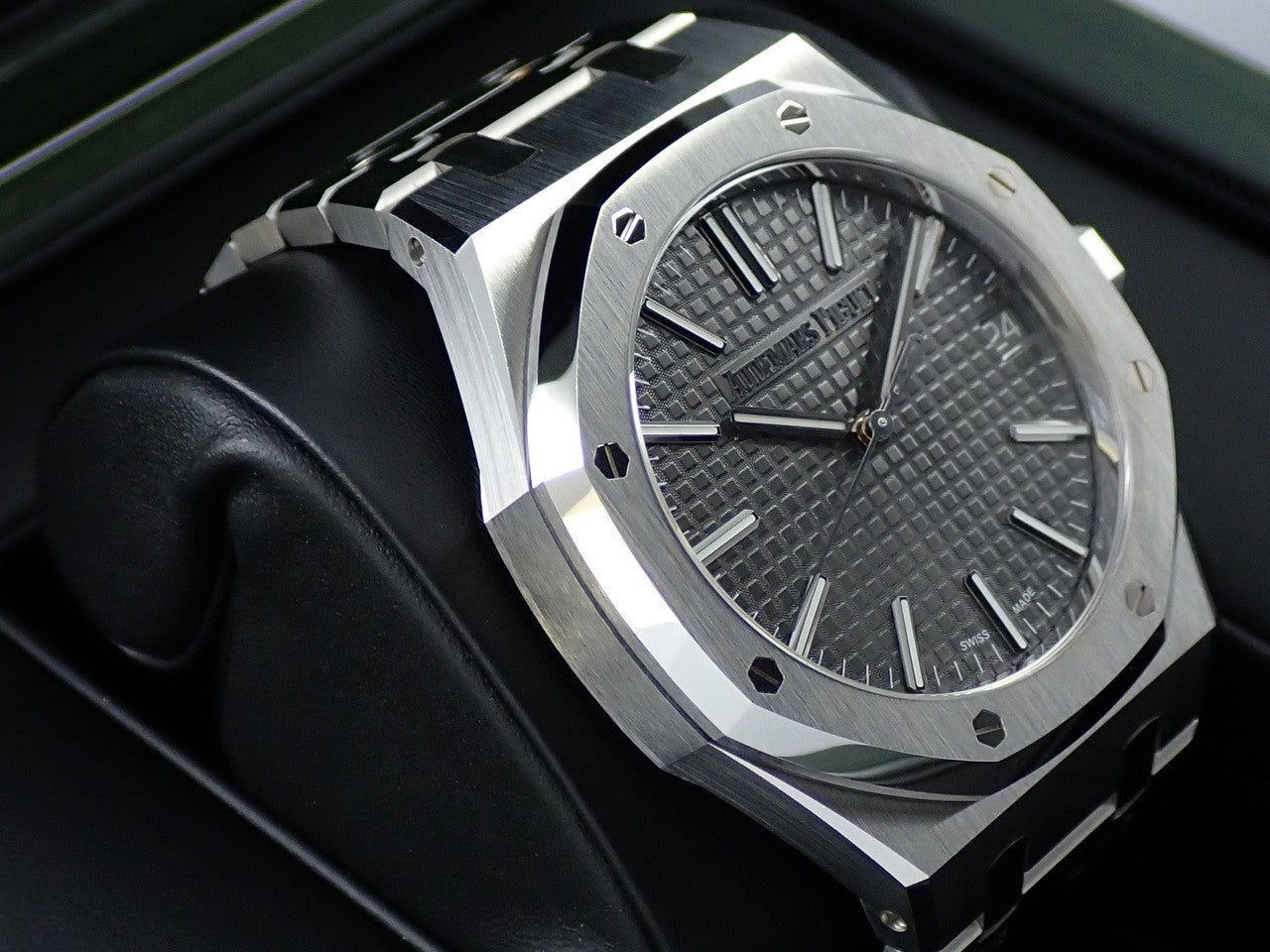 Audemars Piguet Royal Oak &lt;Warranty, Box, etc.&gt;