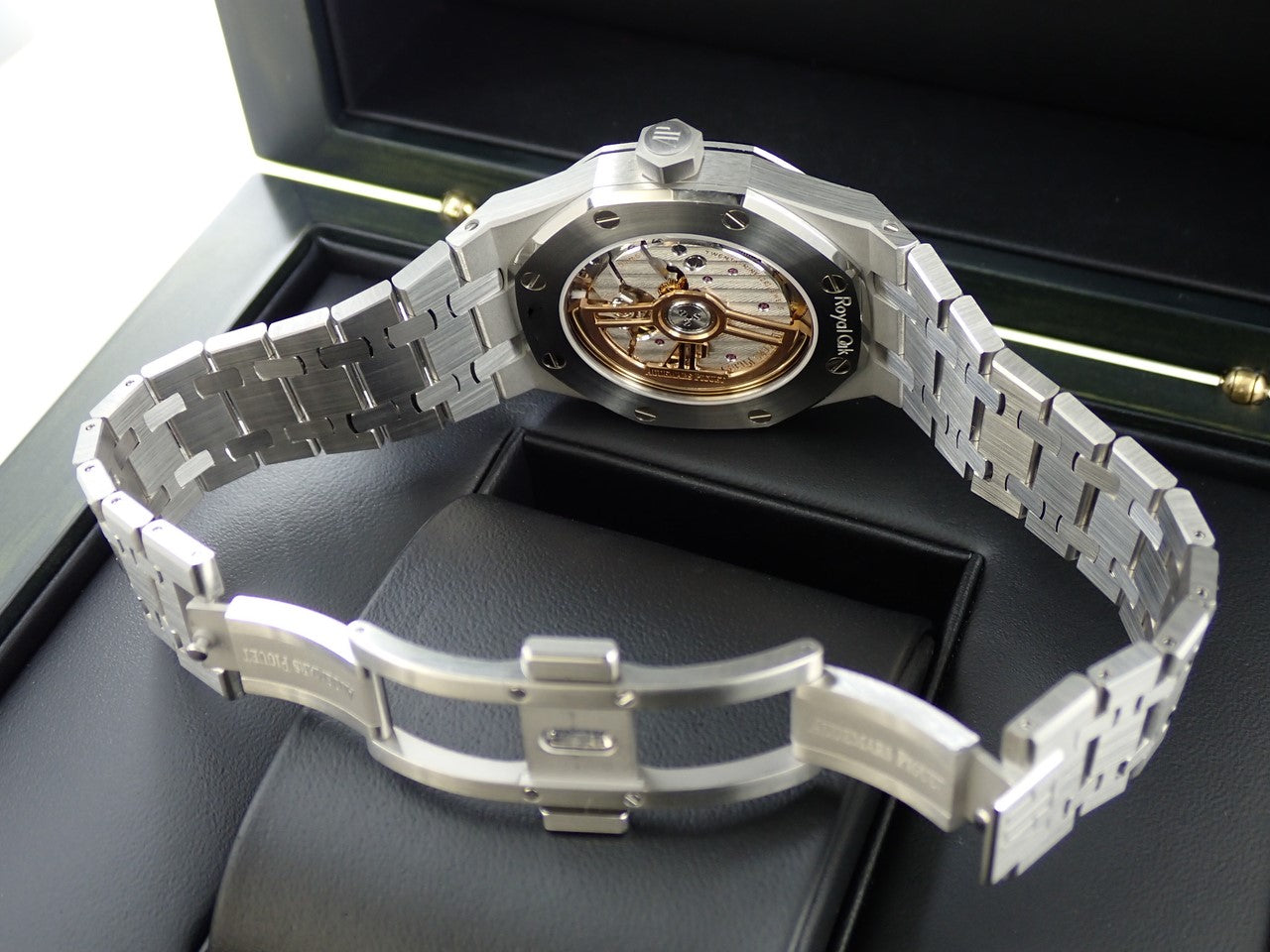 Audemars Piguet Royal Oak Automatic &lt;Warranty and Box&gt;