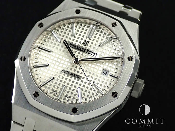 オーデマピゲ ロイヤルオーク Ref.15400ST.OO.1220ST.02 ステンレススチール シルバー文字盤
