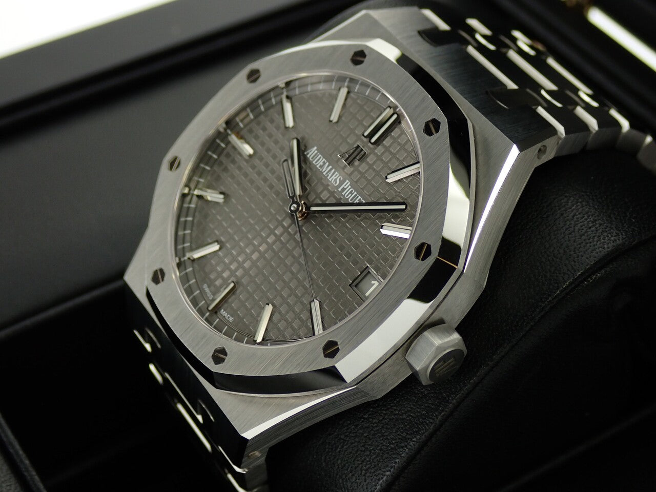 Audemars Piguet Royal Oak Automatic &lt;Warranty, Box, etc.&gt;