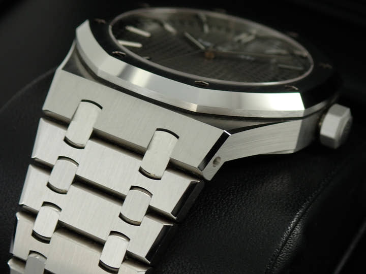 オーデマピゲ ロイヤルオーク Ref.15500ST.OO.1220ST.02 ステンレススチール スレートグレー文字盤