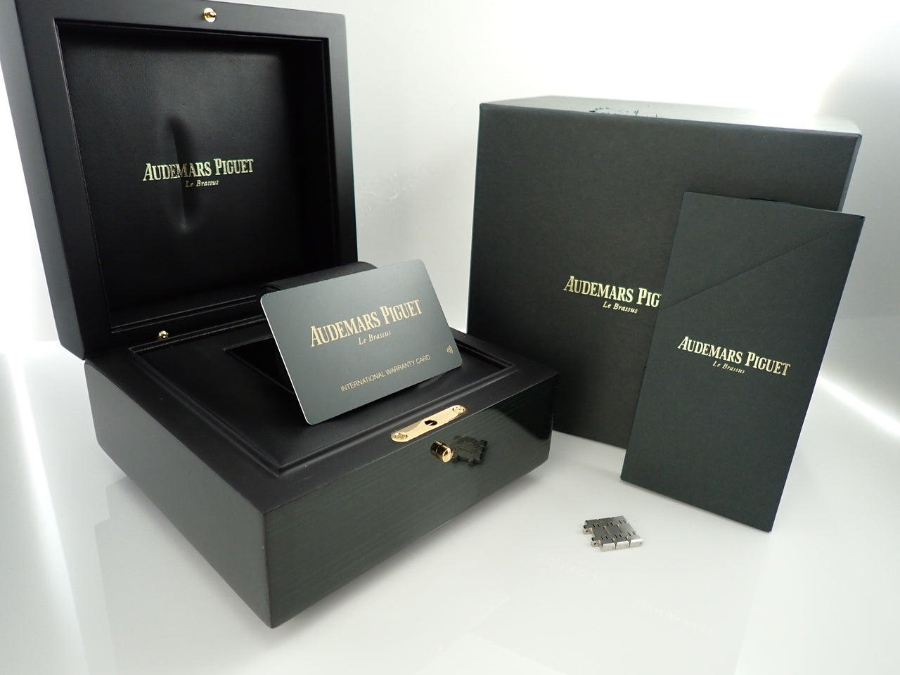 Audemars Piguet Royal Oak Automatic &lt;Warranty, Box, etc.&gt;