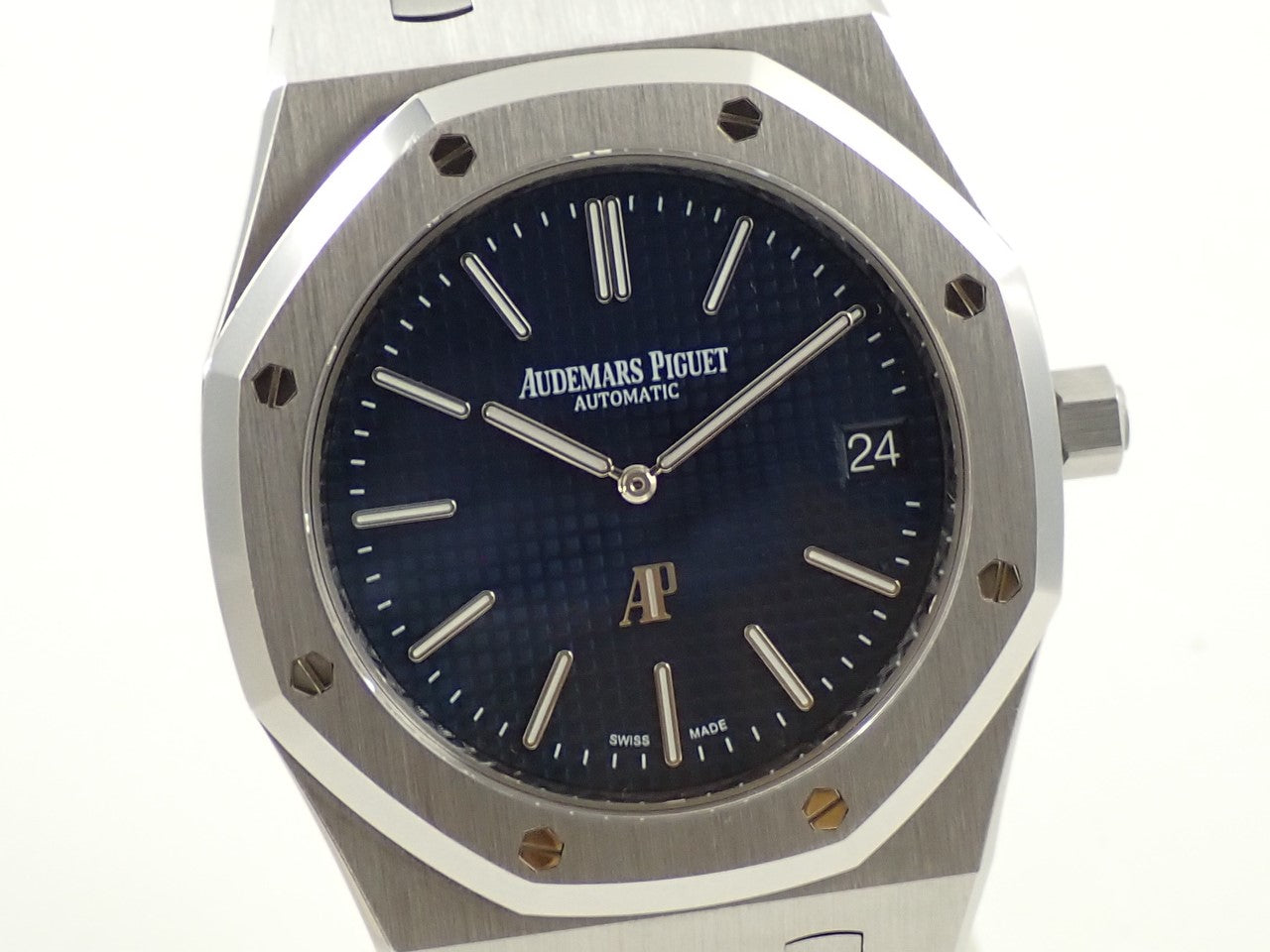 Audemars Piguet Royal Oak Extra-Thin Ref.15202ST.OO.1240ST.01.A Stainless Steel Blue Dial