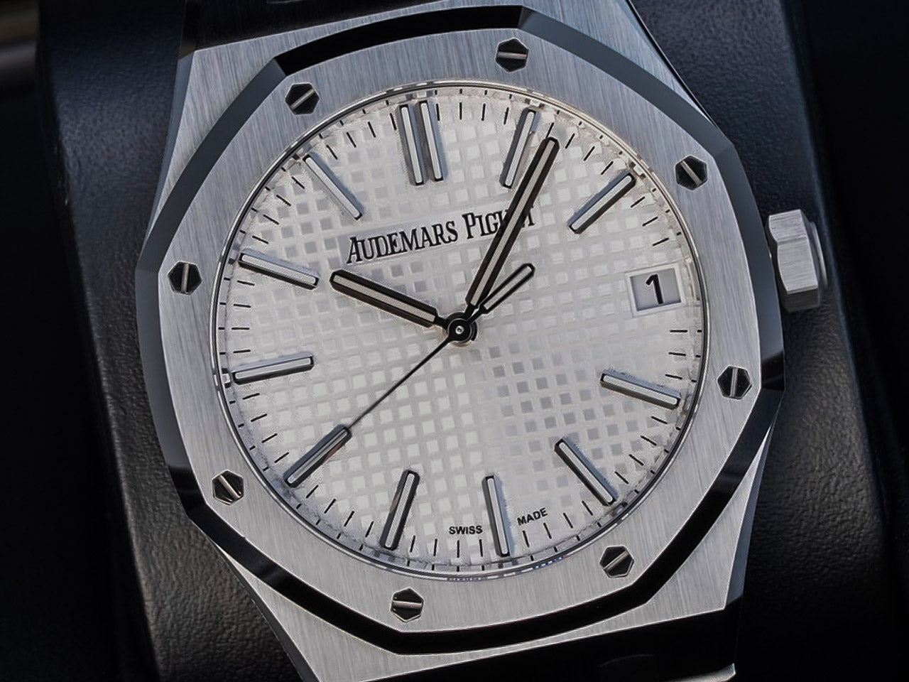 Audemars Piguet Royal Oak Automatic Ref.15510ST.OO.1320ST.08 SS Silver Dial